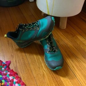 Women’s Merrell Altalight - Size 9